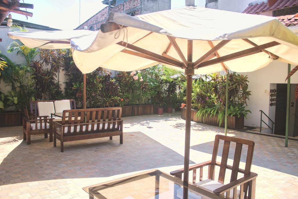 Amazon Hotel Ικίτος Εξωτερικό φωτογραφία